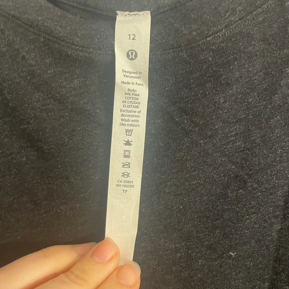 LuLulemon Love Crew in heathered black
